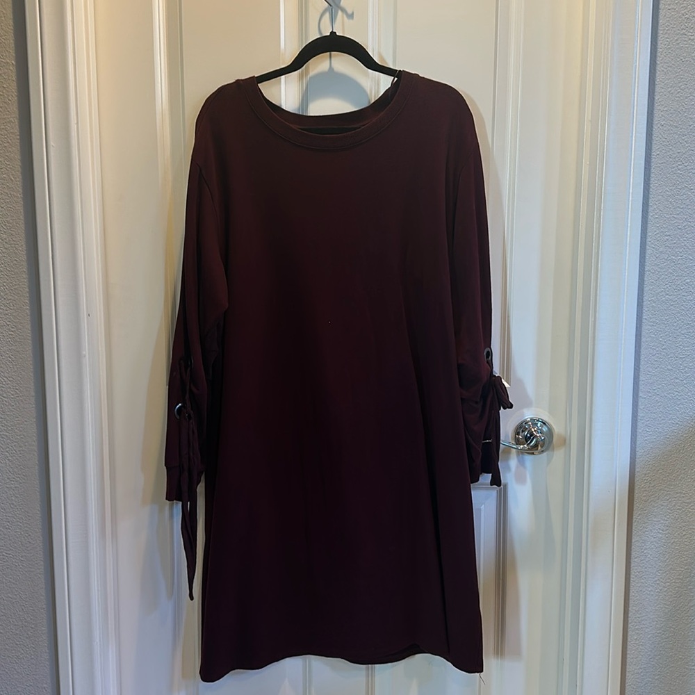 Beautiful burgundy, Vince Camuto dress 2x